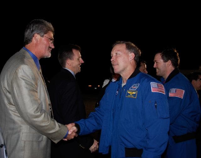 NASA image: KSC-08pd0825