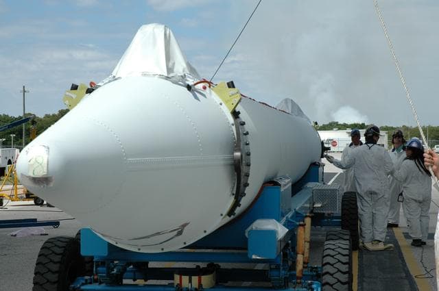 NASA image: KSC-08pd0861