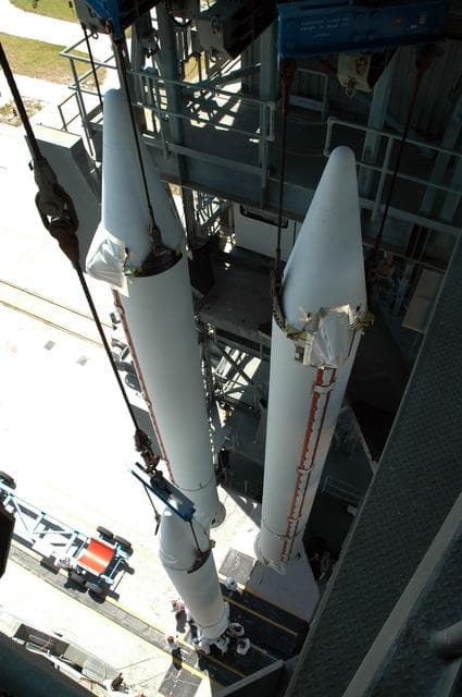 NASA image: KSC-08pd0866