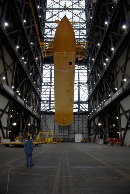 NASA image: KSC-08pd0887