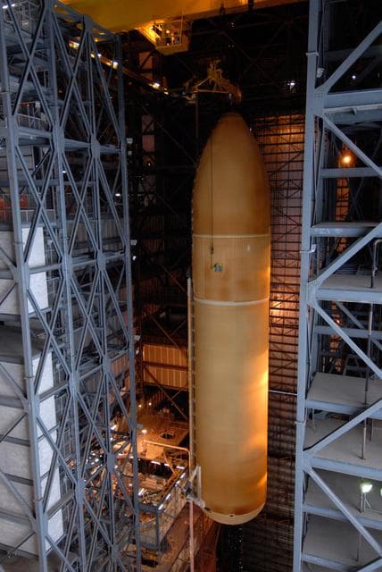 NASA image: KSC-08pd0891