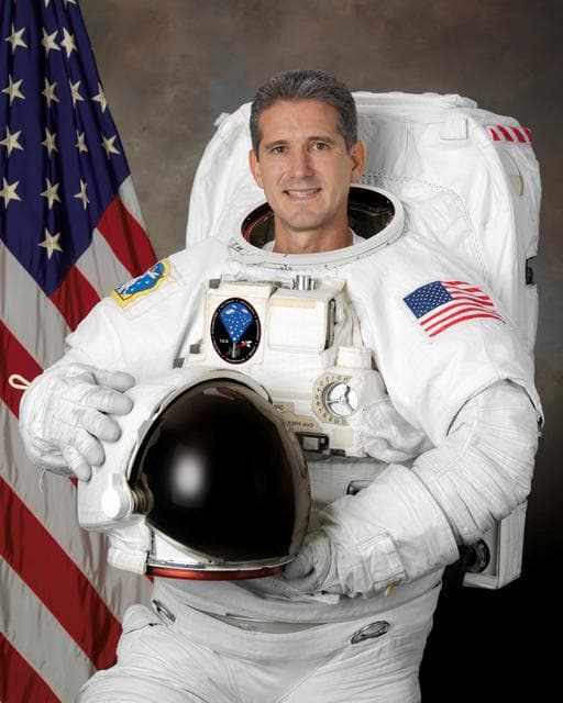 NASA image: KSC-08pd0907