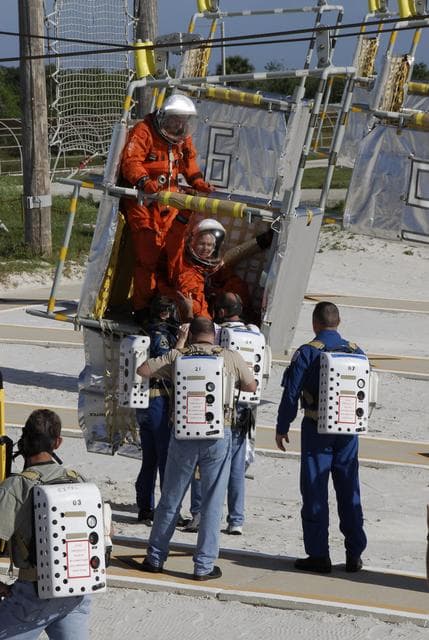 NASA image: KSC-08pd0928