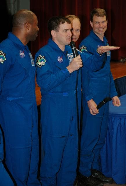 NASA image: KSC-08pd0955