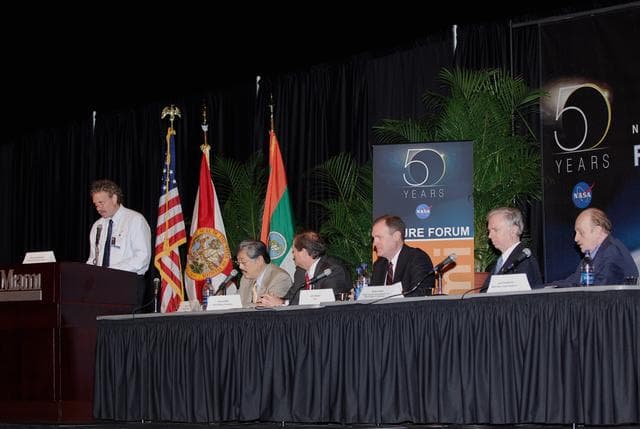 NASA image: KSC-08pd0981