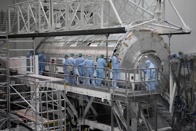 NASA image: KSC-08pd0987