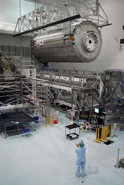 NASA image: KSC-08pd0988