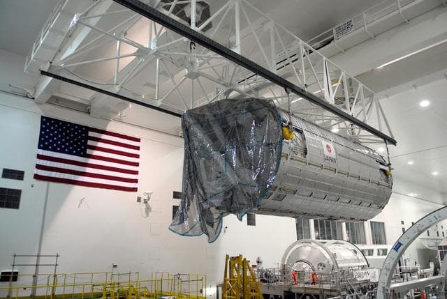 NASA image: KSC-08pd0989