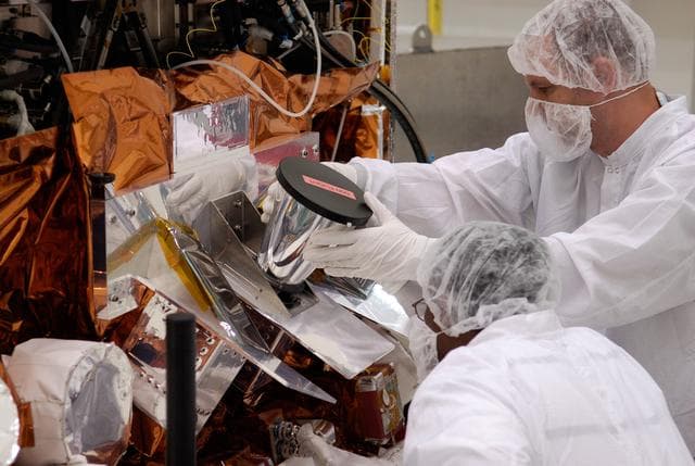 NASA image: KSC-08pd1001