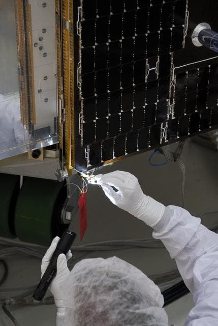 NASA image: KSC-08pd1004