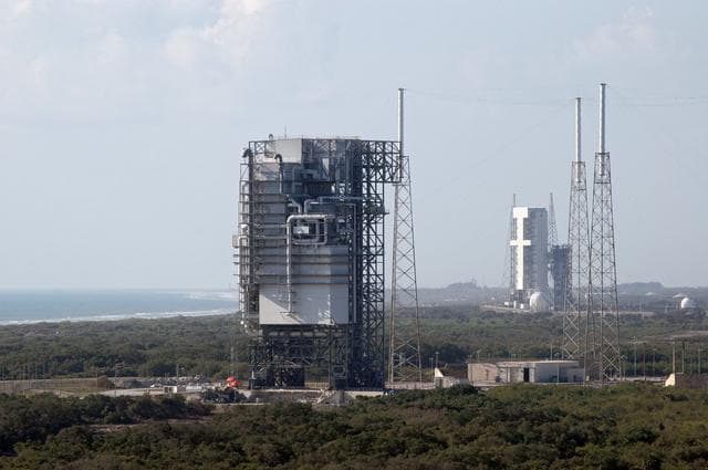 NASA image: KSC-08pd1054