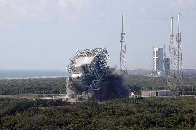 NASA image: KSC-08pd1057