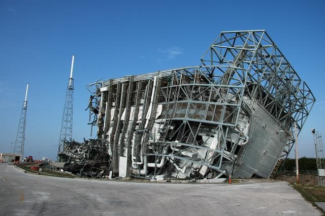 NASA image: KSC-08pd1061