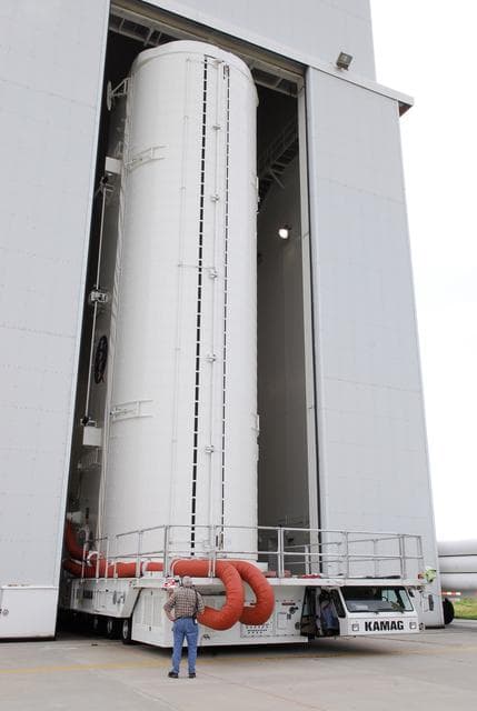 NASA image: KSC-08pd1068