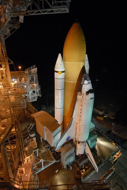 NASA image: KSC-08pd1106