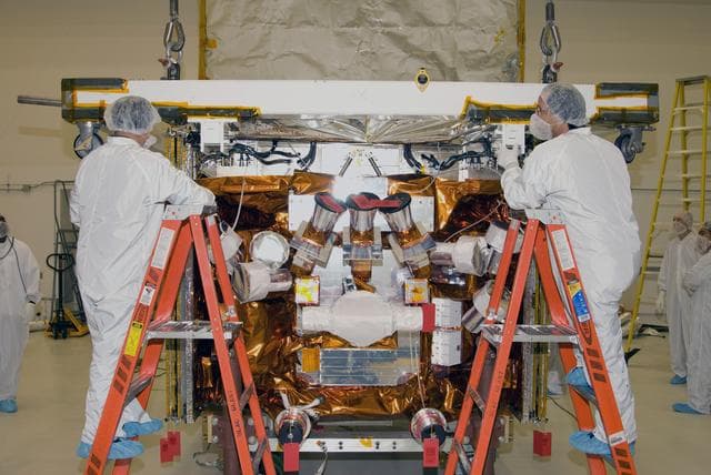 NASA image: KSC-08pd1126