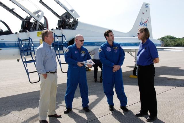 NASA image: KSC-08pd1150