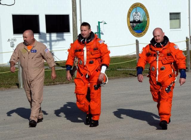 NASA image: KSC-08pd1152