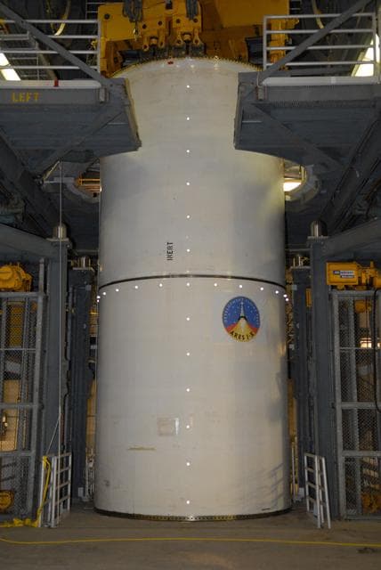 NASA image: KSC-08pd1184