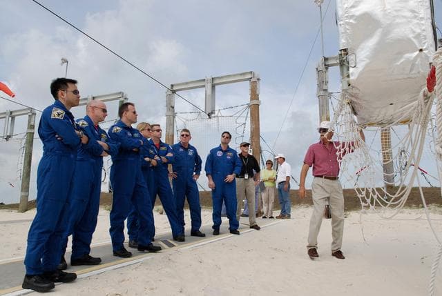 NASA image: KSC-08pd1215