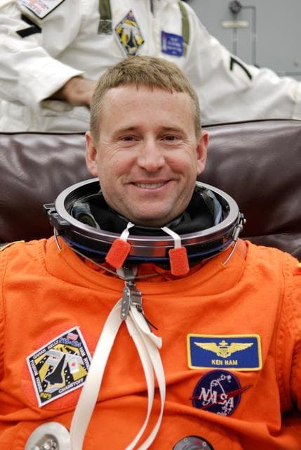 NASA image: KSC-08pd1235