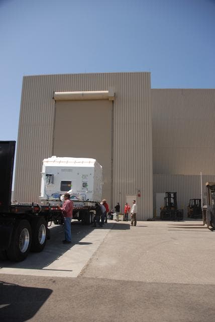 NASA image: KSC-08pd1285