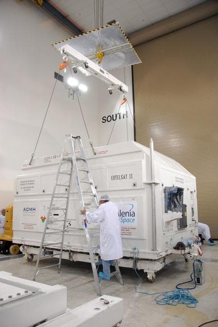 NASA image: KSC-08pd1294