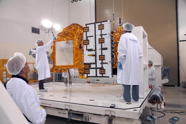 NASA image: KSC-08pd1302