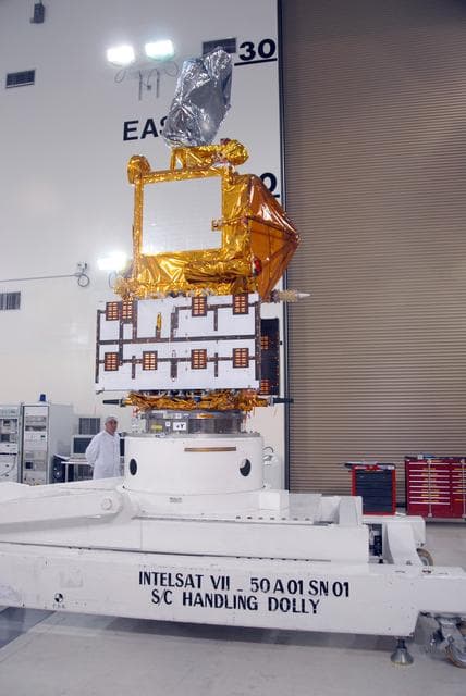 NASA image: KSC-08pd1310