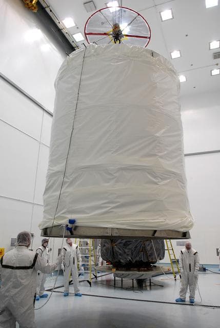 NASA image: KSC-08pd1397