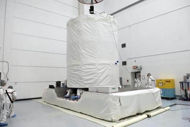 NASA image: KSC-08pd1408