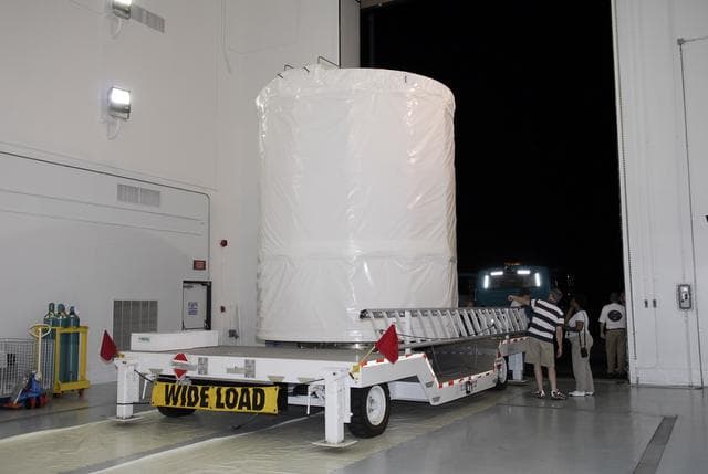 NASA image: KSC-08pd1409