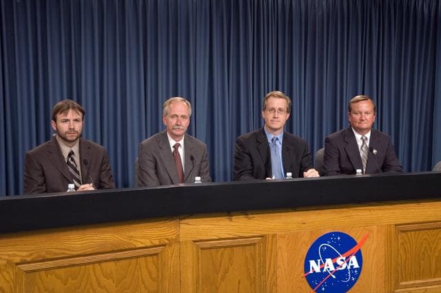 NASA image: KSC-08pd1426