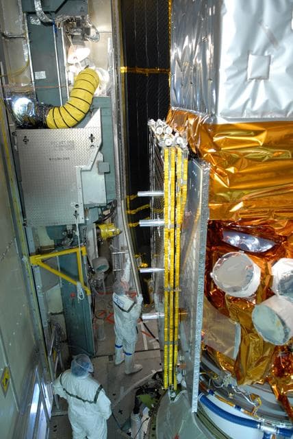 NASA image: KSC-08pd1436