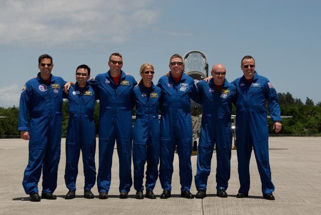NASA image: KSC-08pd1455