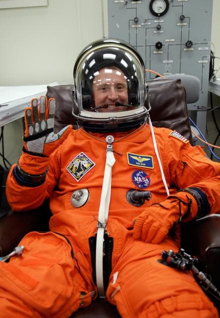 NASA image: KSC-08pd1519
