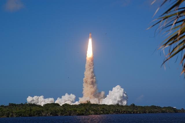 NASA image: KSC-08pd1523