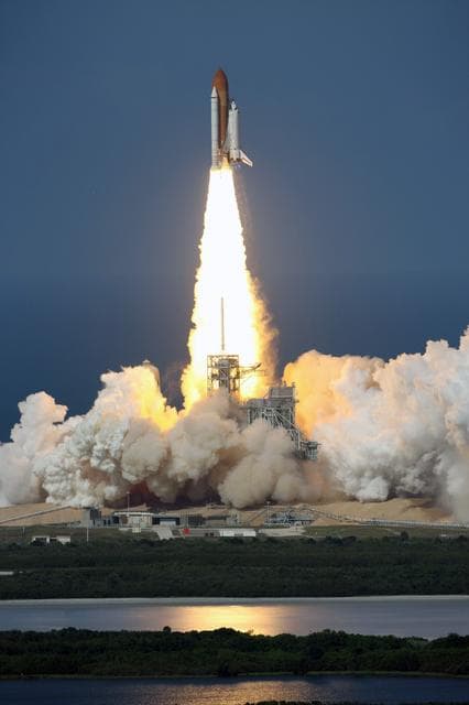 NASA image: KSC-08pd1528
