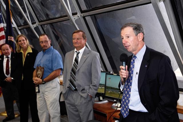 NASA image: KSC-08pd1538