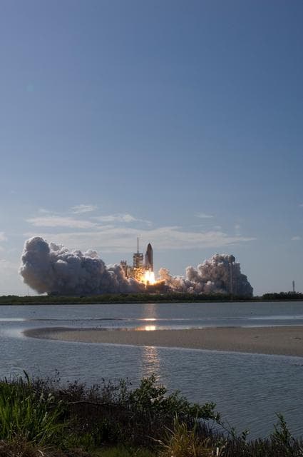 NASA image: KSC-08pd1545