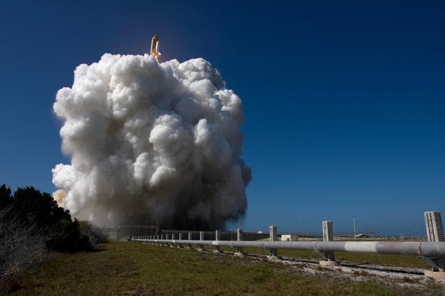 NASA image: KSC-08pd1554