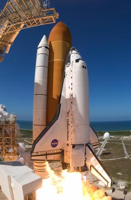 NASA image: KSC-08pd1559