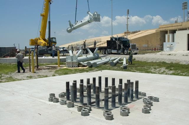 NASA image: KSC-08pd1593
