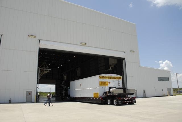NASA image: KSC-08pd1596