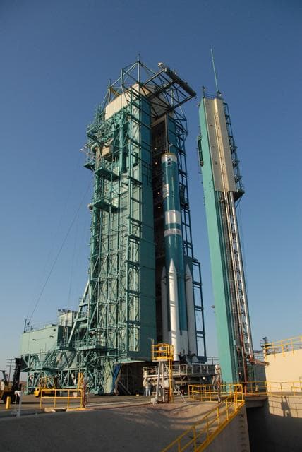 NASA image: KSC-08pd1605