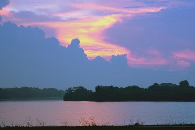 NASA image: KSC-08pd1628