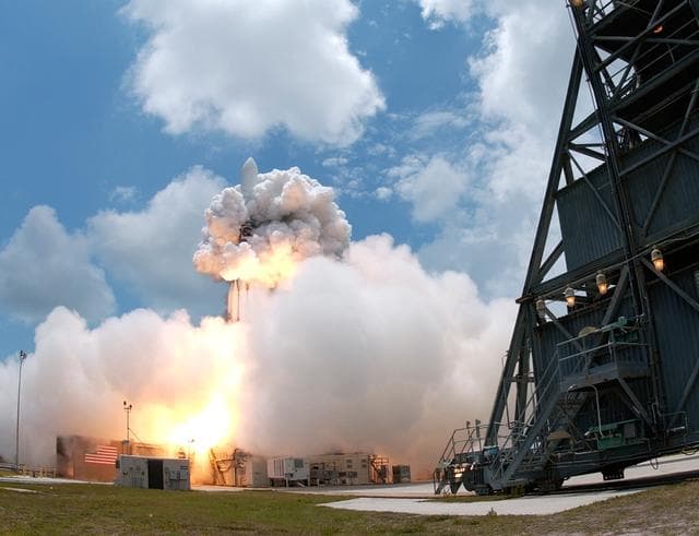 NASA image: KSC-08pd1631