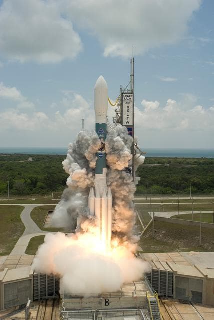 NASA image: KSC-08pd1640