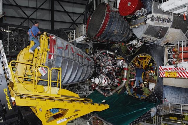 NASA image: KSC-08pd1646