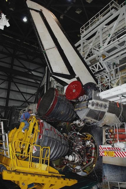NASA image: KSC-08pd1648